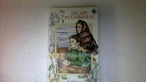 Escape in Darkness by Kathleen Fidler