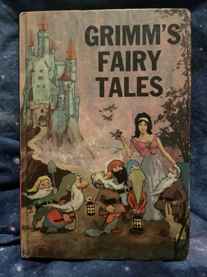 Grimm's Fairy Tales by Jacob Grimm