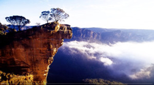 Echo Point by Louis Nowra