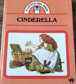CINDERELLA, Retold by Brenda Apsley. Illustrated by Annabel Spenceley by Brenda Apsley