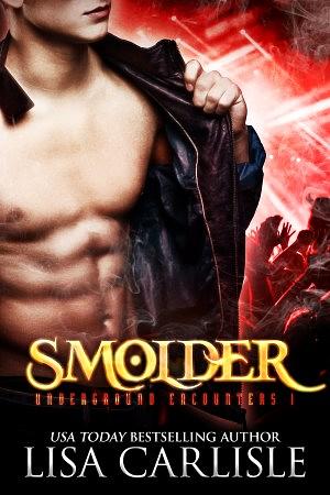 Smolder: A Gothic Club Vampire Romance with Shifters by Lisa Carlisle