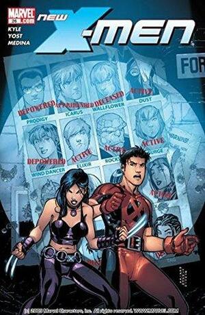 New X-Men #26 by Craig Kyle, Christopher Yost