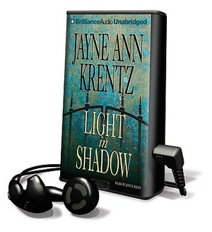 Light in Shadow by Jayne Ann Krentz