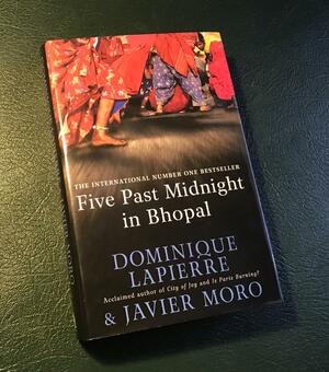 Five Past Midnight in Bhopal by Dominique Lapierre, Javier Moro