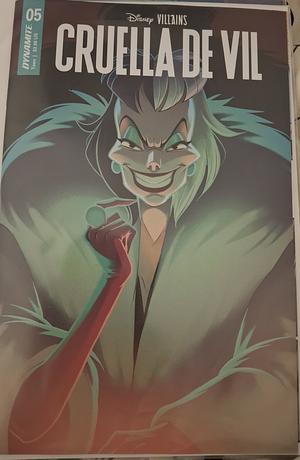 Disney villians Cruella De Vil  by Sweeney Boo