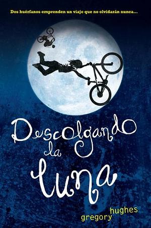 Descolgando La Luna by Gregory Hughes