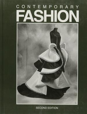 Contemporary Fashion by Taryn Benbow-Pfalzgraf, Richard Martin