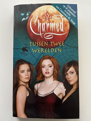 Tussen twee werelden by Bobbi J.G. Weiss, Constance M. Burge, Jacklyn Wilson