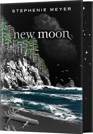 New Moon by Stephenie Meyer