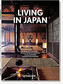Living in Japan by Angelika Taschen