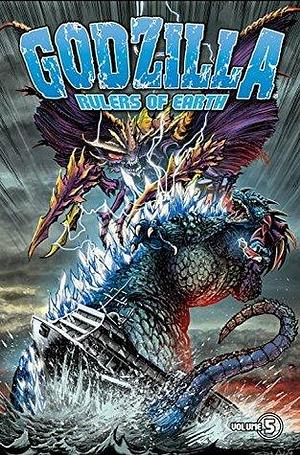 Godzilla: Rulers of Earth Volume 5 by Jeff Zornow, Chris Mowry