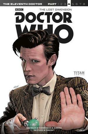 Doctor Who: The Eleventh Doctor #3.10 by Nick Abadzis