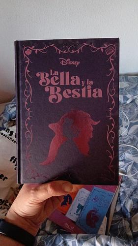 La Bella y la Bestia by The Walt Disney Company